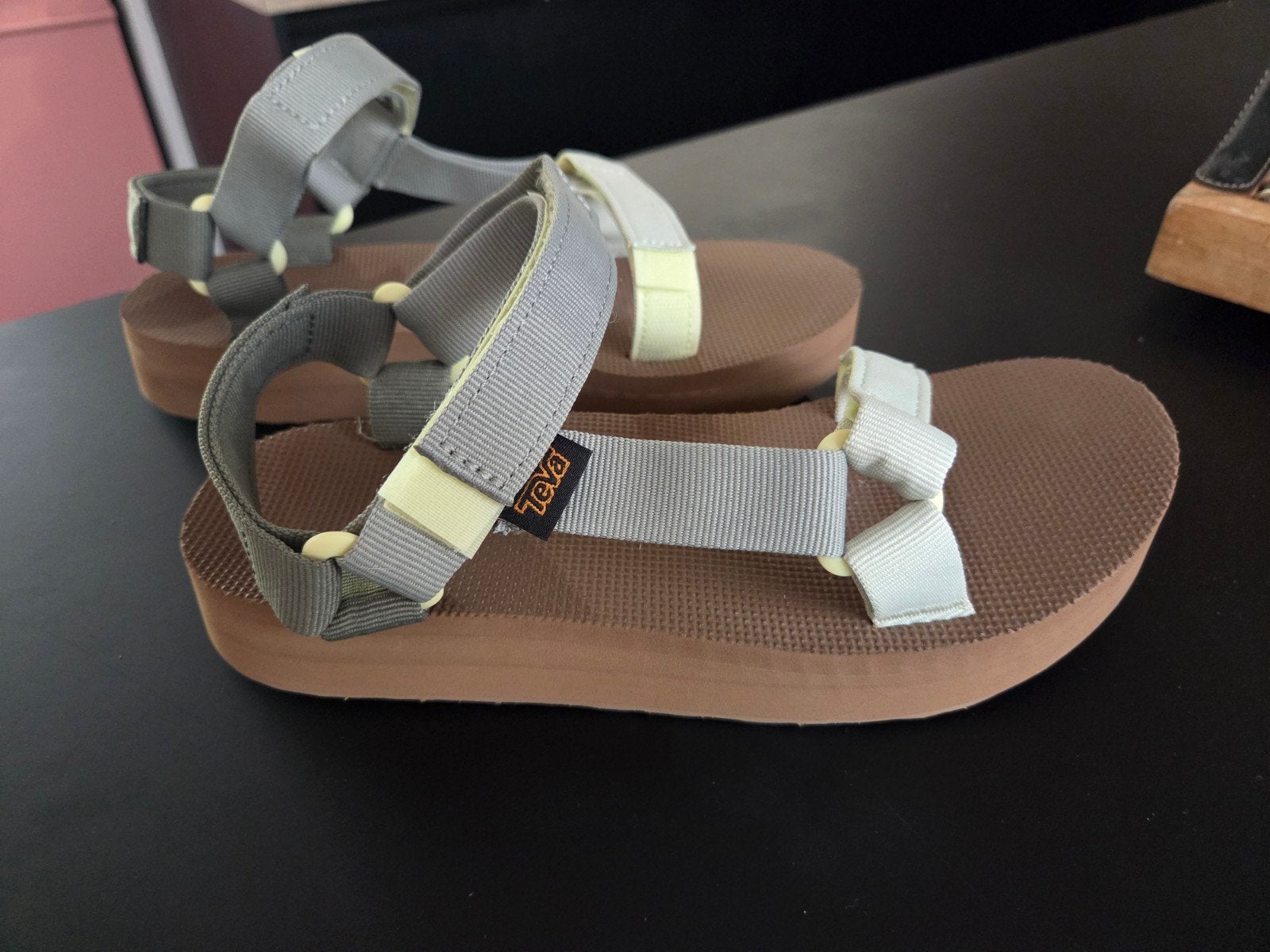 Nieuwe Teva dames sandalen maat 39, Kleding | Dames, Schoenen, Overige kleuren, Nieuw, Teva, Sandalen of Muiltjes