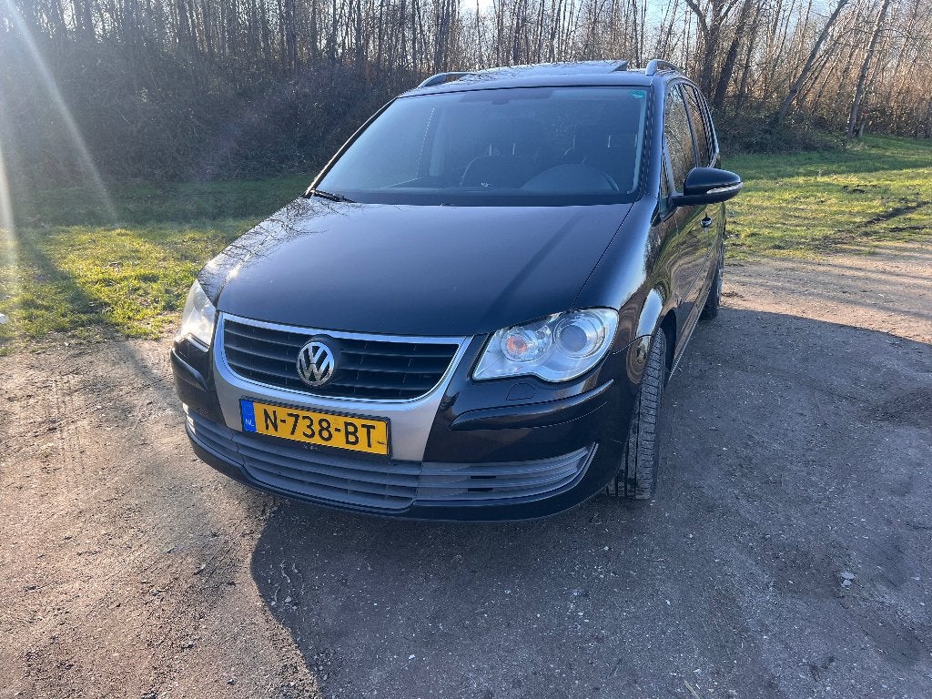 Volkswagen Touran 1.4 TSI 103KW DSG 2010 Zwart, 1442 kg, Stof, Zwart, 4 cilinders