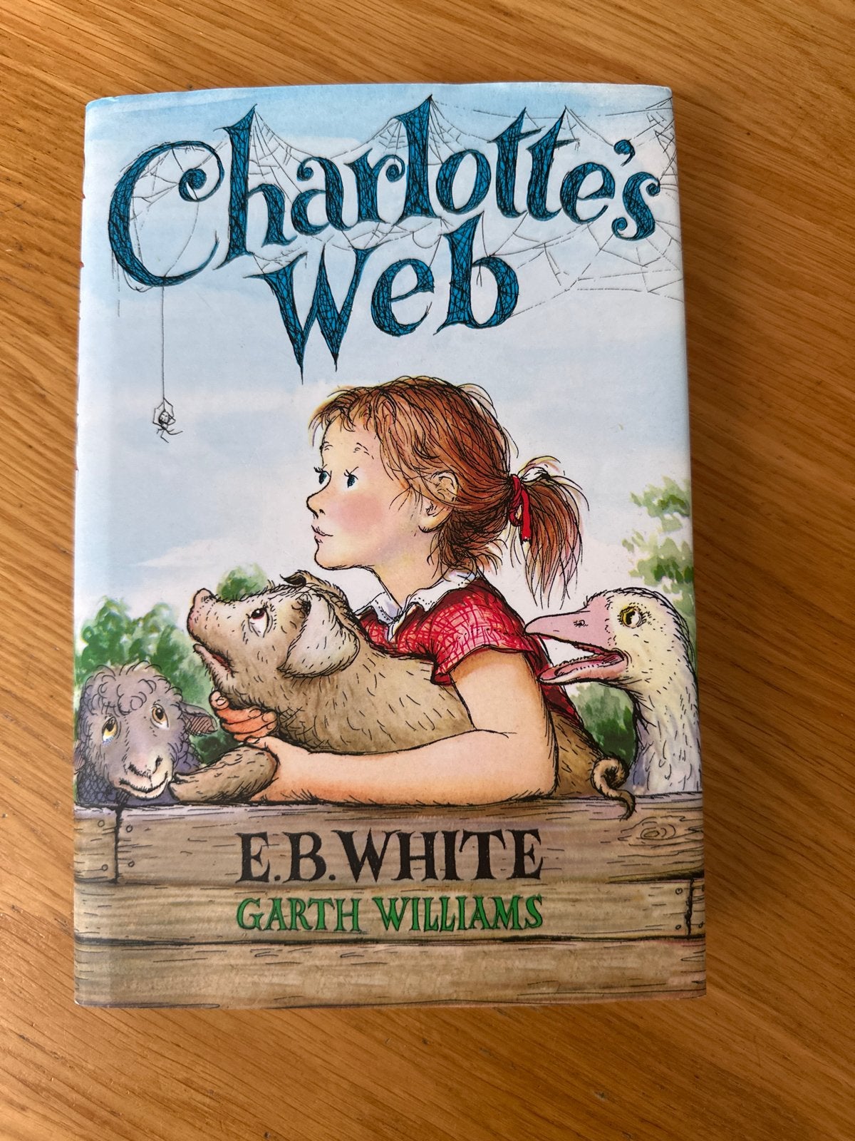 Charlotte's Web - E.B. White (Gelezen), Ophalen of Verzenden, Gelezen, Fictie algemeen