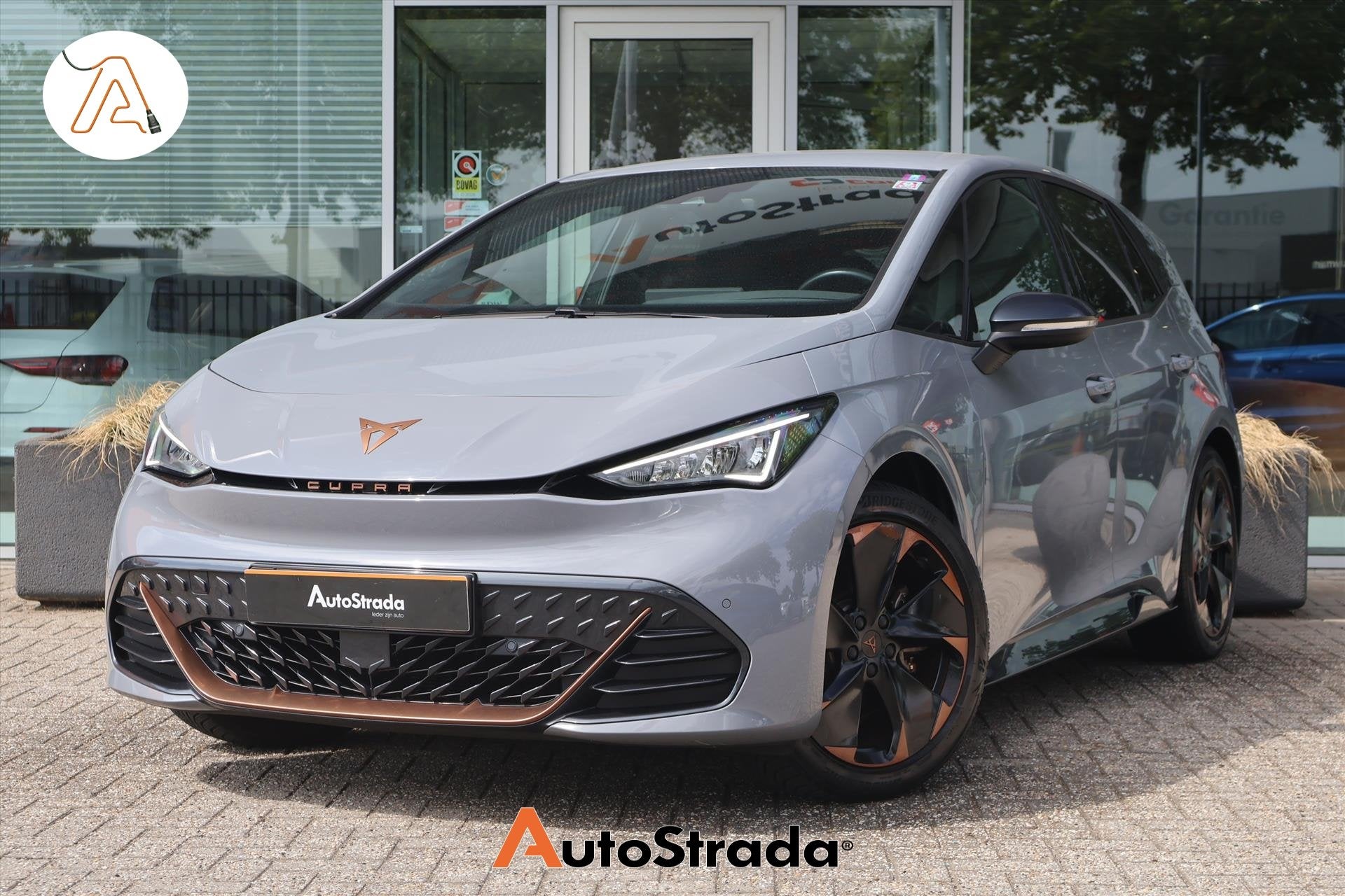 Cupra Born 62 kWh Adrenaline One 204pk SoH 92% | Camera | Na, Auto's, Cupra, Stof, Gebruikt, 95 pk, Met garantie (alle)