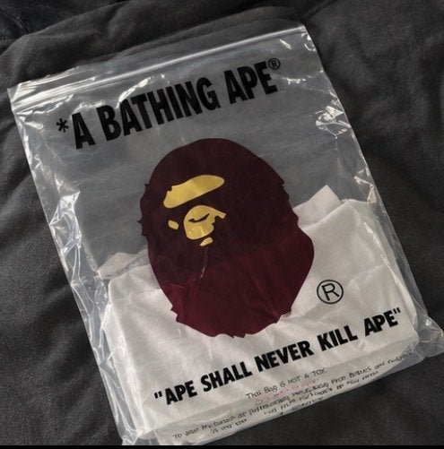 A Bathing Ape T-shirt - Nieuw met labels, Ophalen of Verzenden, Nieuw, Maat 52/54 (L), Wit