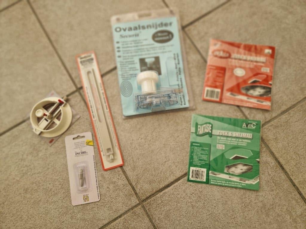 Div snij knutsel spullen, Hobby en Vrije tijd, Kaarten | Zelf maken, Ophalen of Verzenden, Nieuw, Overige thema's, Blanco kaart of Basiskaart