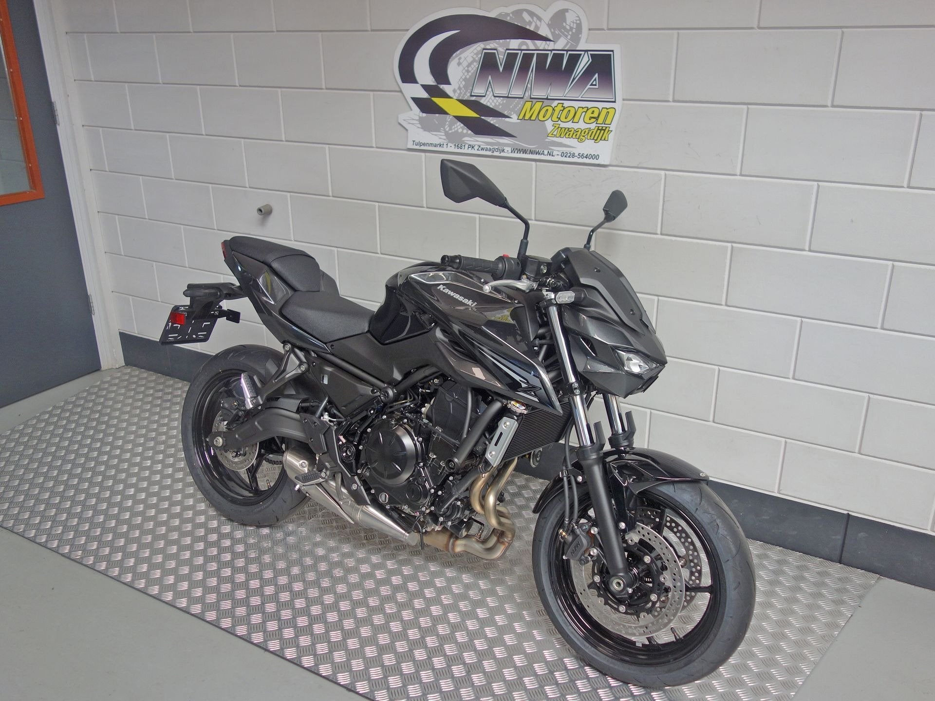Kawasaki Z650 S, Motoren, 649 cc, Meer dan 35 kW, ABS, Naked bike