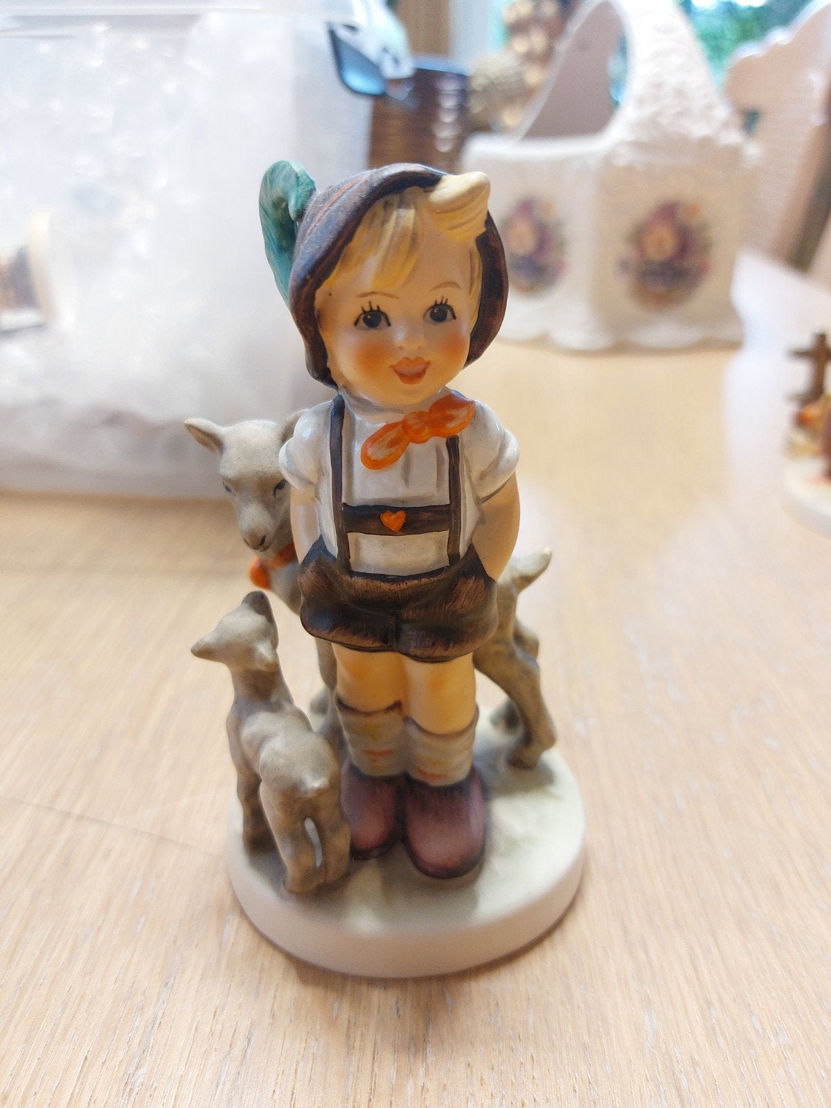 Hummel beeldje geitenherder met geitjes, Ophalen of Verzenden, Zo goed als nieuw, Hummel