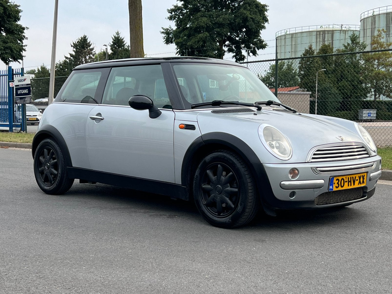 Foto 6 van Mini Cooper 1.6 Pepper Inruilkoopje