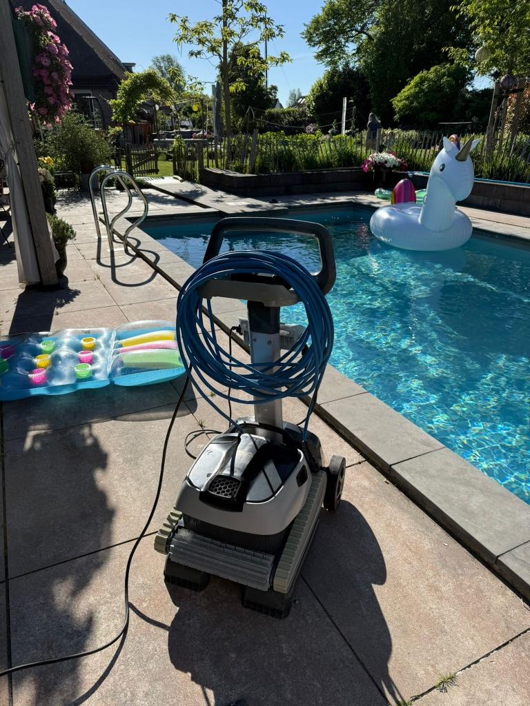 Dolphin Scoop Deluxe IoT - compleet, werkend, met caddy, Ophalen, Zo goed als nieuw, Overige typen