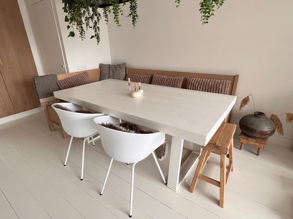 2 witte eetkamerstoelen hay about a chair, Ophalen, Zo goed als nieuw, Wit, Eén