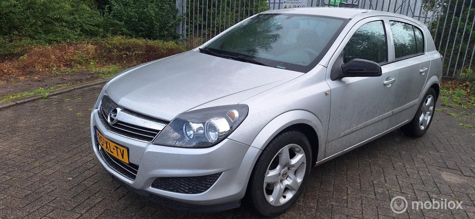 Opel Astra 1.6 Business, Auto's, Opel, Voorwielaandrijving, 15 km/l, Gebruikt, 4 cilinders