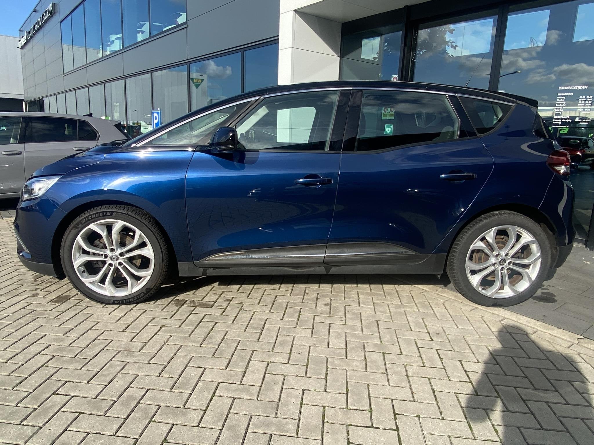 Renault Scénic 1.2 TCe Zen, Voorwielaandrijving, 12 maanden, Stof, Gebruikt