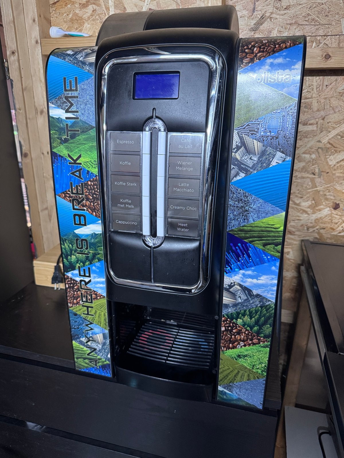 Necta Solista Koffiemachine - Volautomatisch, Ophalen, Afneembaar waterreservoir, Gebruikt, 10 kopjes of meer