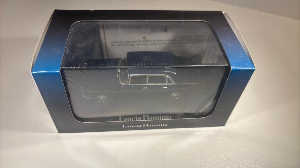 Lancia flaminia atlas 1.43, Hobby en Vrije tijd, Modelauto's | 1:43, Overige merken, Auto, Ophalen of Verzenden, A