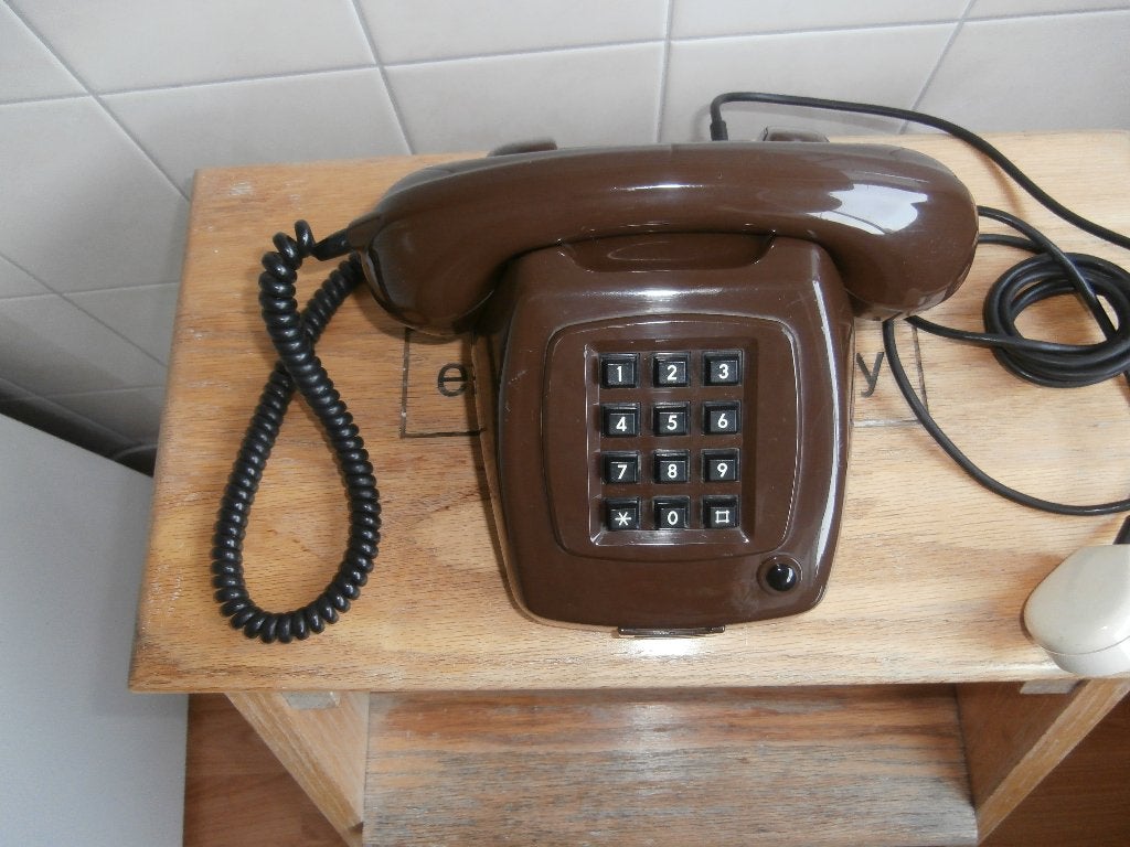 T65 TDK telefoon mokka bruin met druktoetsen 1979, Ophalen of Verzenden, Gebruikt