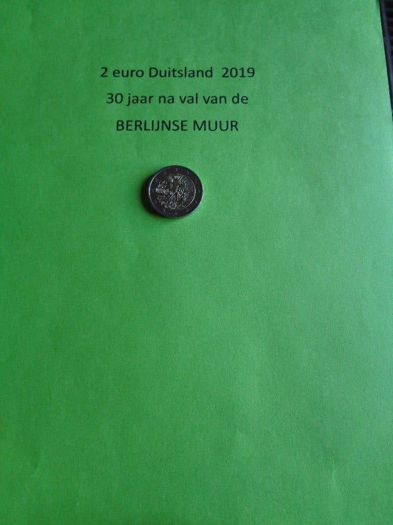 Speciale Herdenkings munten, Postzegels en Munten, Munten | Europa | Euromunten, Ophalen of Verzenden, Overige landen, 2 euro