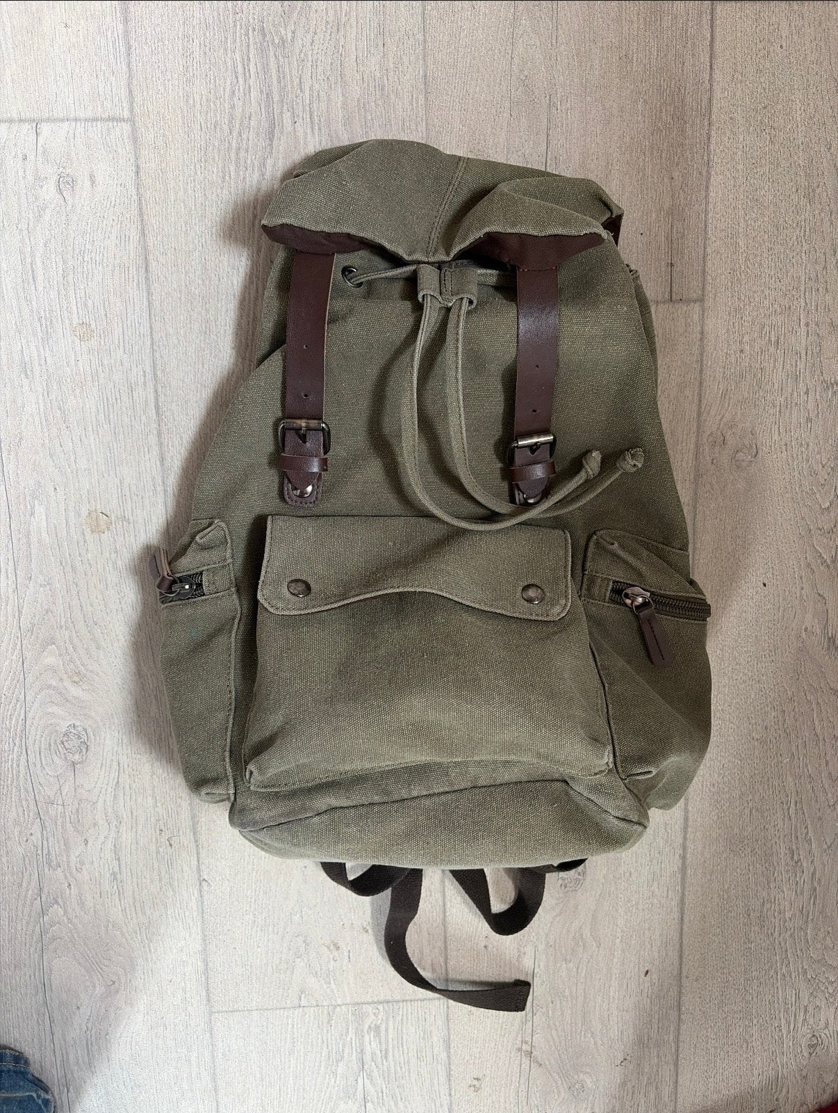 Zo goed als nieuwe vintage canvas rugzak, Sieraden, Tassen en Uiterlijk, Tassen | Rugtassen, 25 tot 40 cm, Ophalen of Verzenden
