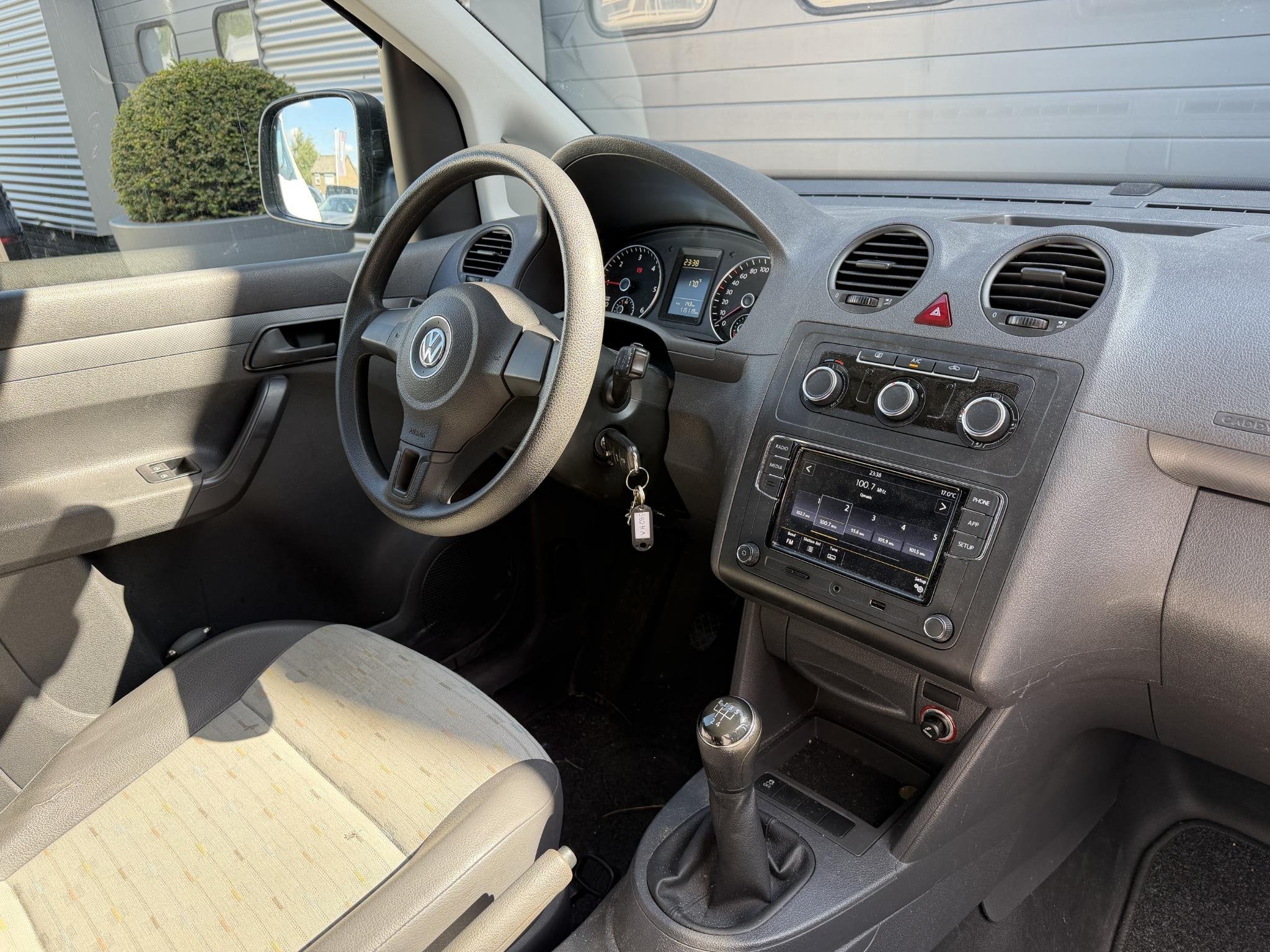 Volkswagen Caddy 1.6 TDI Economy Baseline | Airco | Carplay, Auto's, Bestelauto's, Voorwielaandrijving, Euro 5, Stof, Gebruikt