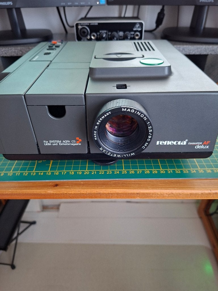 Te Koop Diaprojector Reflecta, Ophalen, Gebruikt