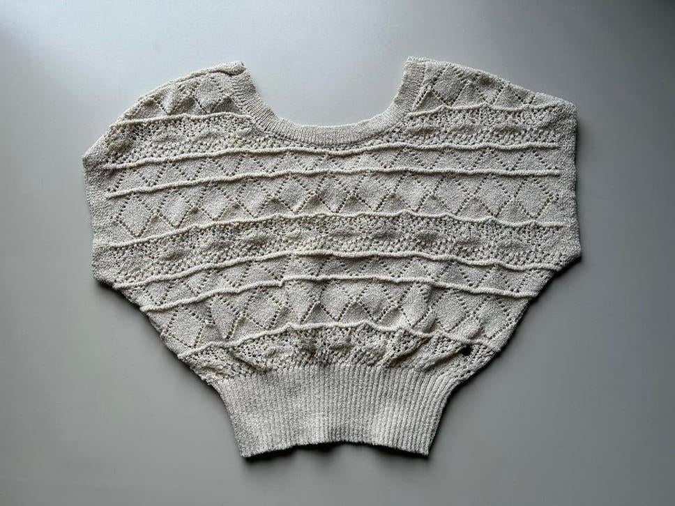 Leuke gebreide top met korte vleermuismouwen mt S, Beige, Ophalen of Verzenden, Revelation, Maat 36 (S)