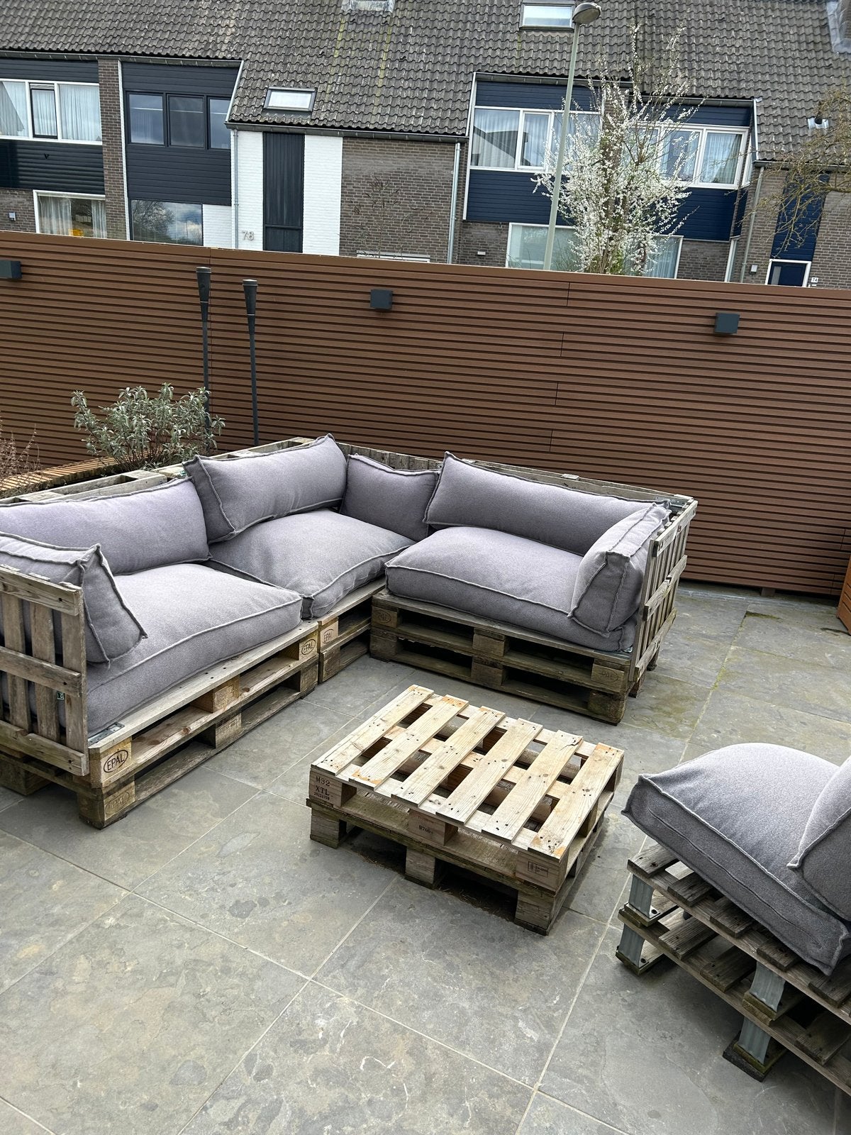 Pallet loungeset met kussens, Ophalen, 5 zitplaatsen, Gebruikt, Loungeset
