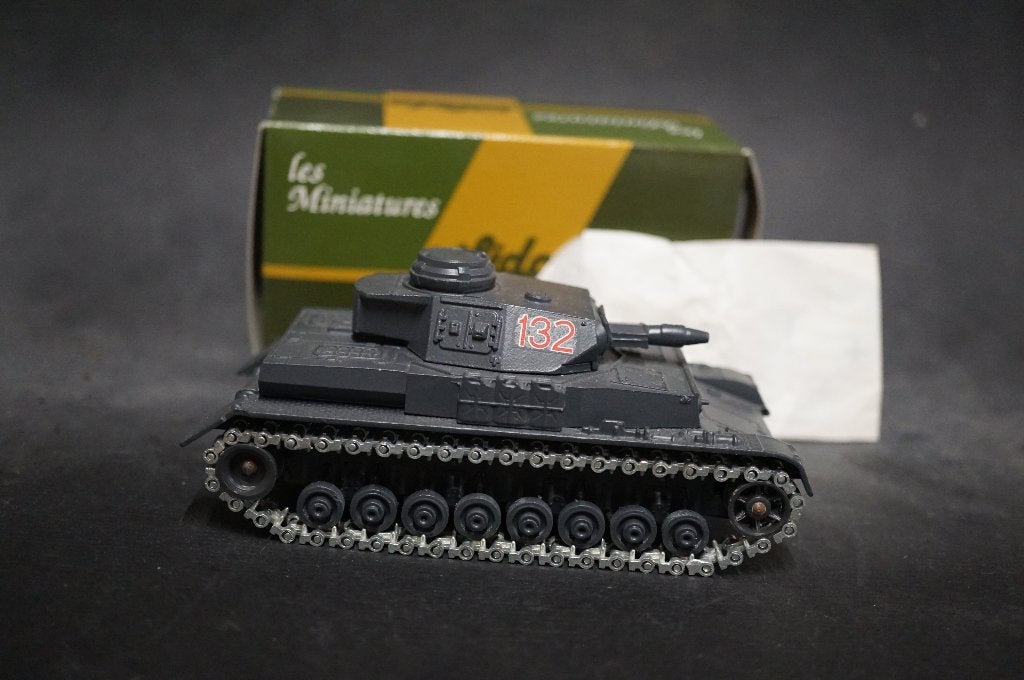 Solido Duitse Panzer IV tank - 1/50 - TOP, Ophalen of Verzenden, Zo goed als nieuw, Overige typen, Overige merken