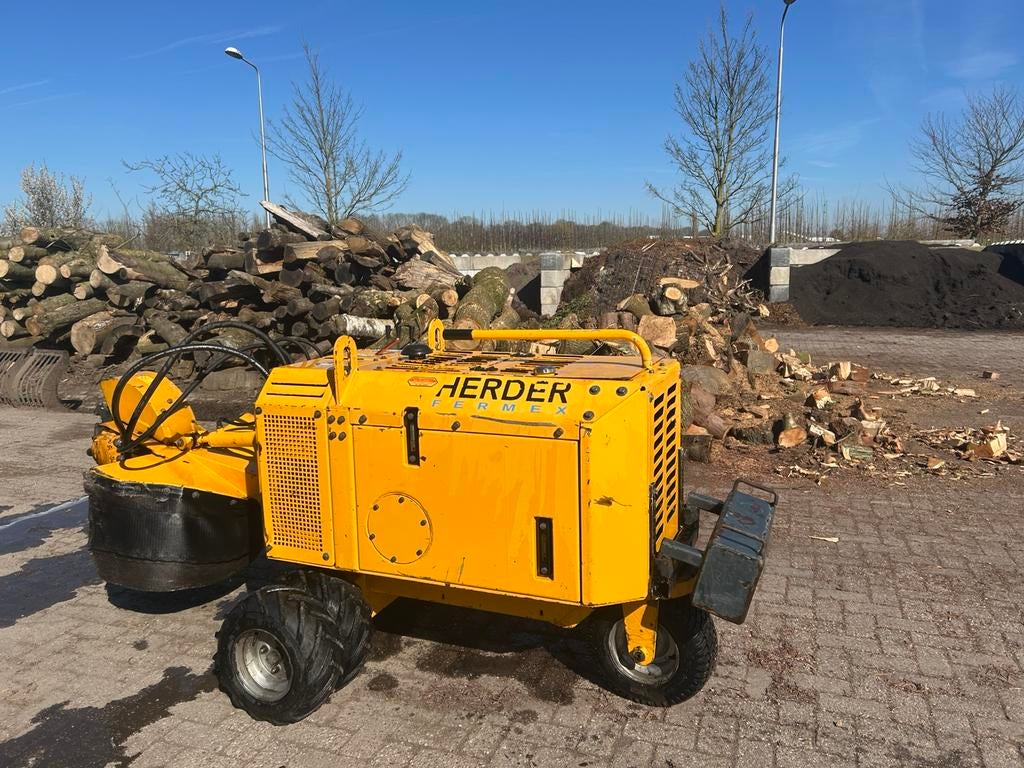 Stobbenfrees/stronkenfrees herder fermex, Ophalen, Overige, Grondbewerking