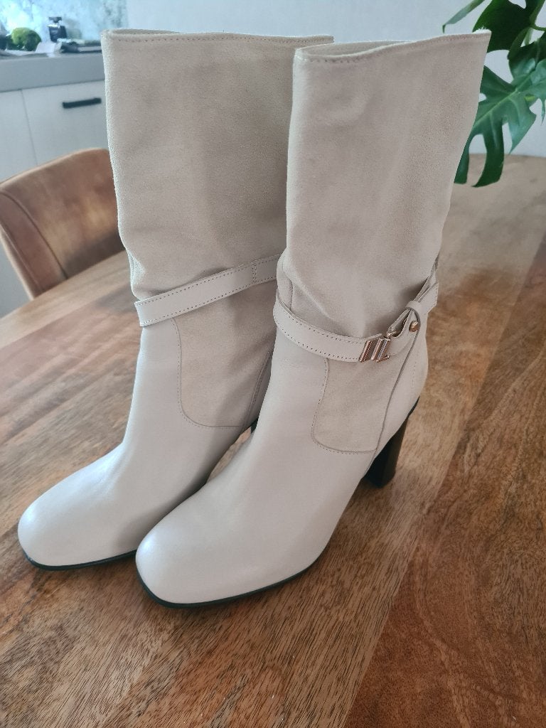 Tommy Hilfiger Stivaletti Donna (maat 42), Beige, Lage of Enkellaarzen, Ophalen of Verzenden, Zo goed als nieuw