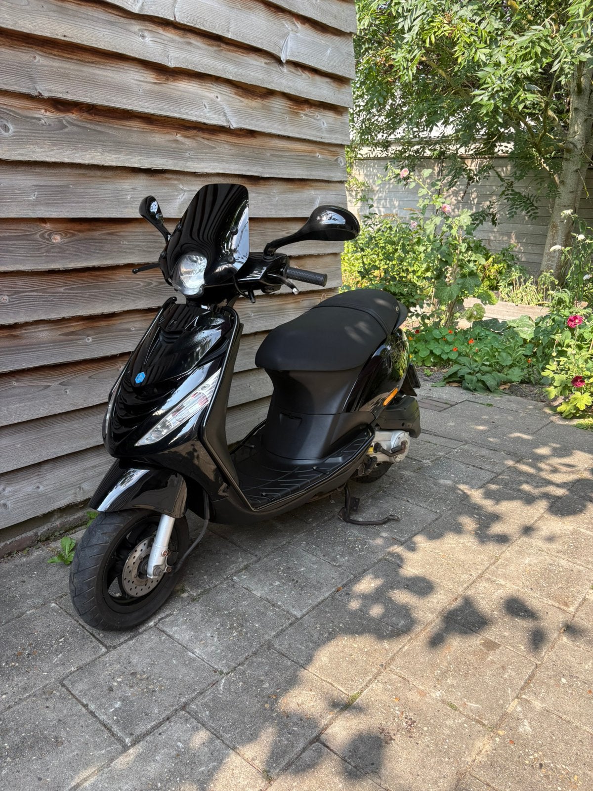 Piaggio Zip Brom 50cc 4t, Fietsen en Brommers, Scooters | Piaggio, Ophalen, Zo goed als nieuw, Benzine, Zip