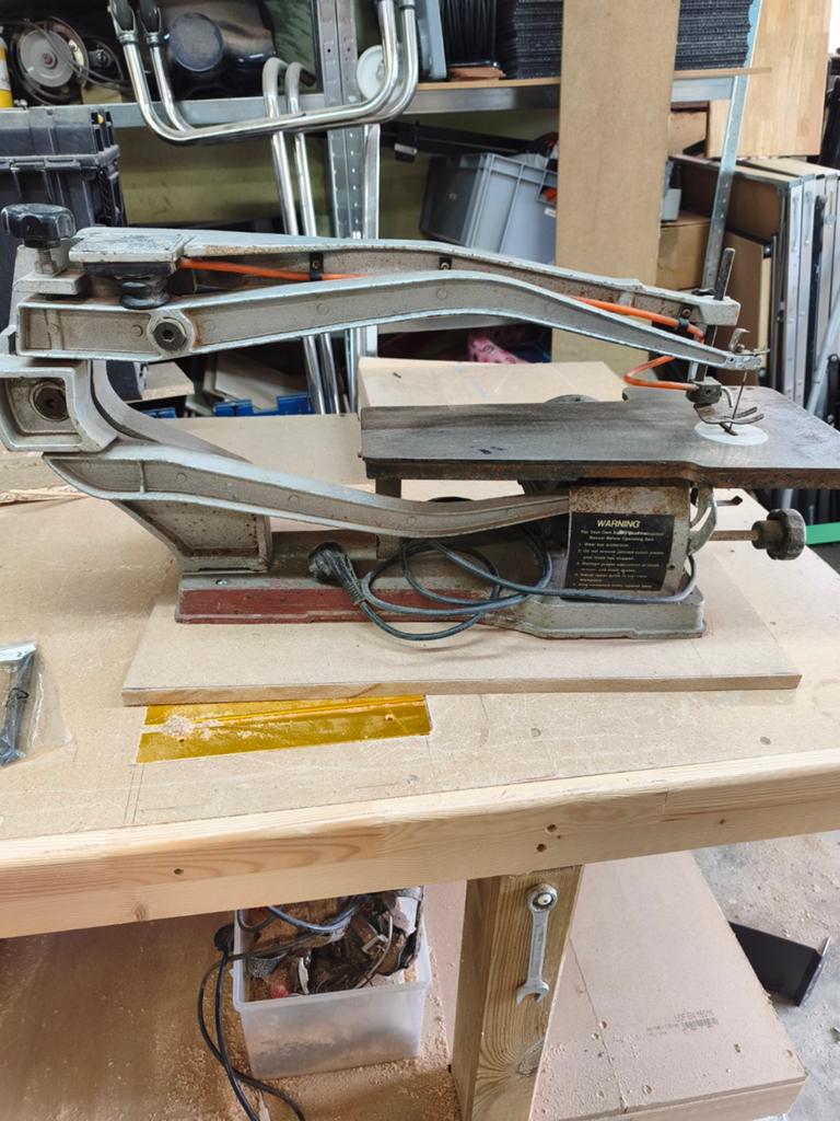 Huvema Elektrische figuurzaag, Ophalen, Gebruikt, 30 tot 70 mm, Figuurzaag