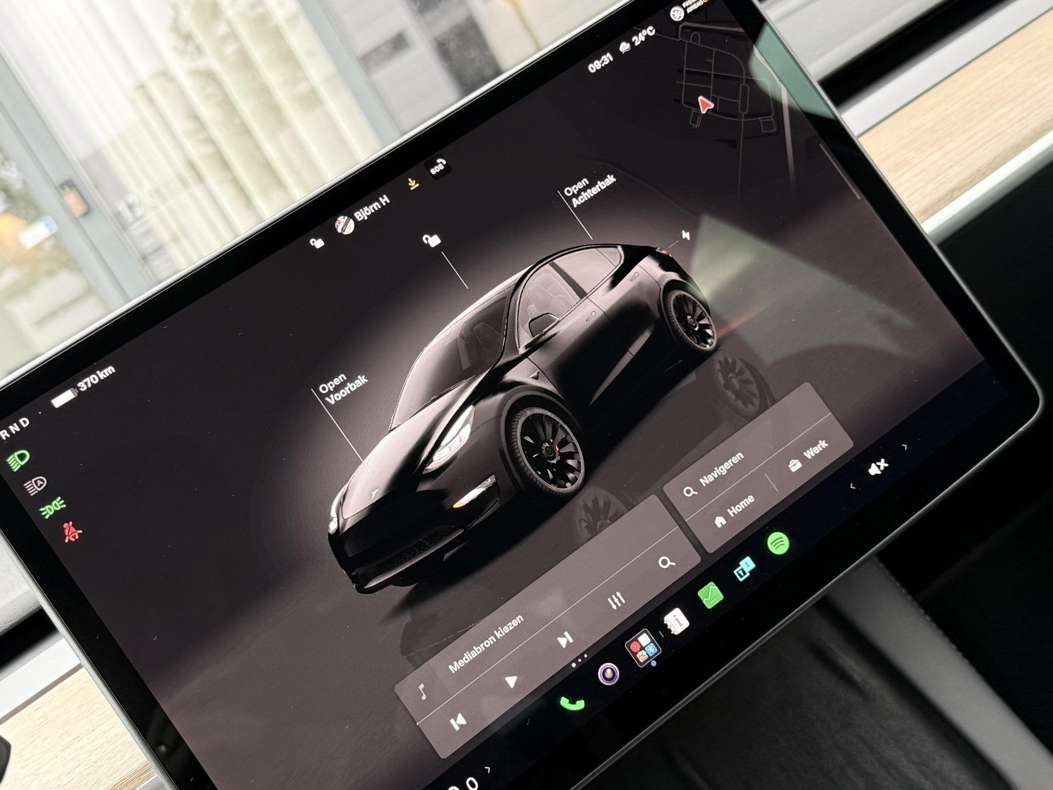 Foto 22 van Tesla Model Y Performance AWD/Pano/Autopilot