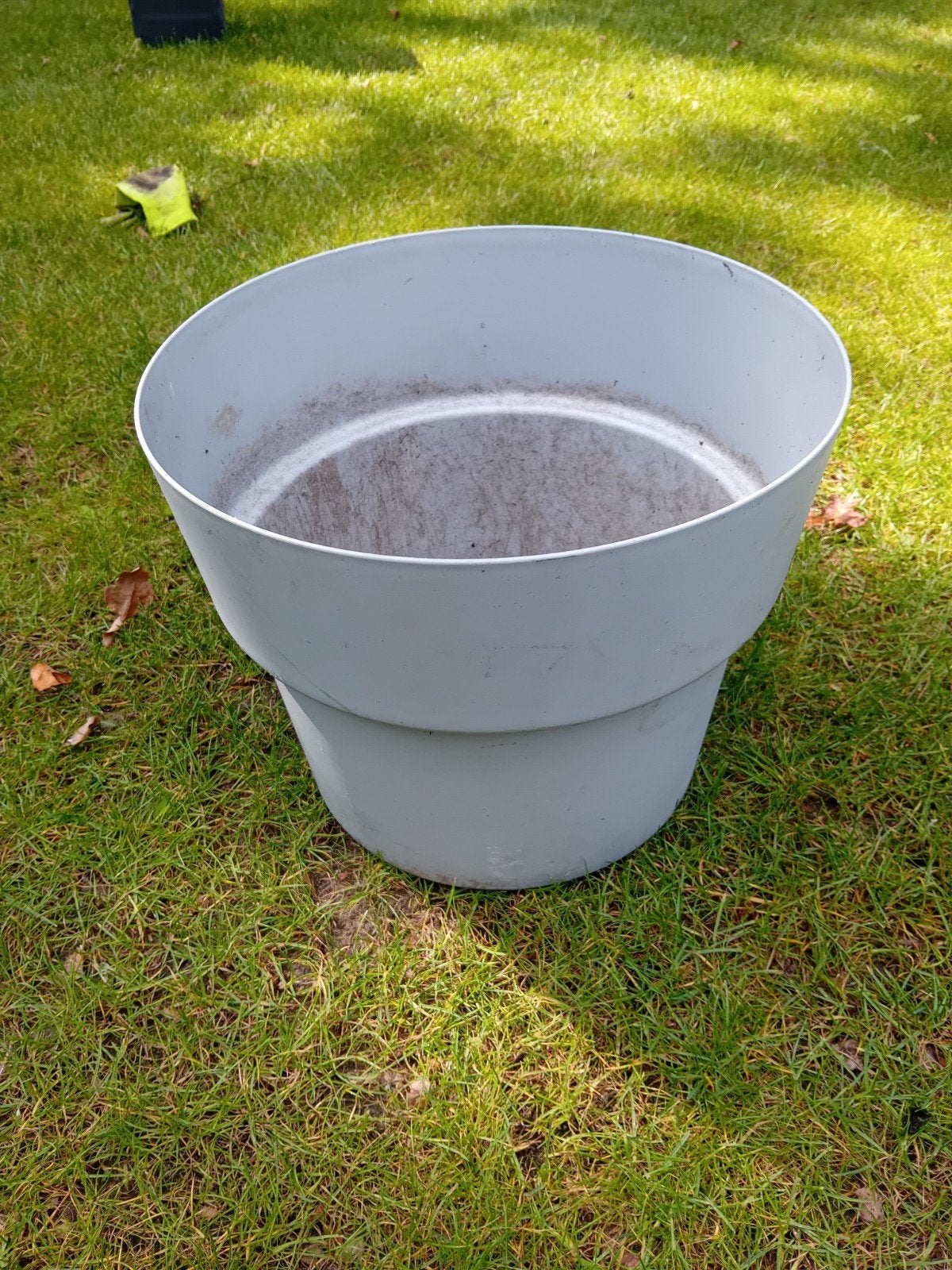 Grote grijze bloempot voor buiten, Ophalen, Kunststof, Gebruikt, 40 cm of meer