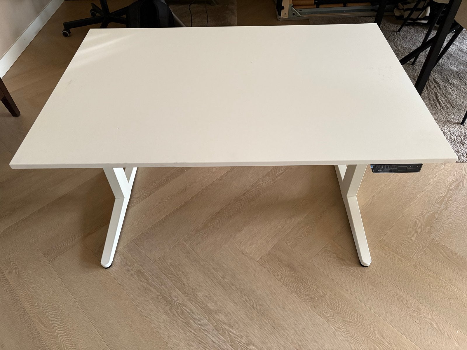 Ahrend elektrisch zit-sta bureau — NIEUW, nooit gebruikt, Zit-sta bureau, Elektrisch, 120 cm, Spaanplaat of MDF