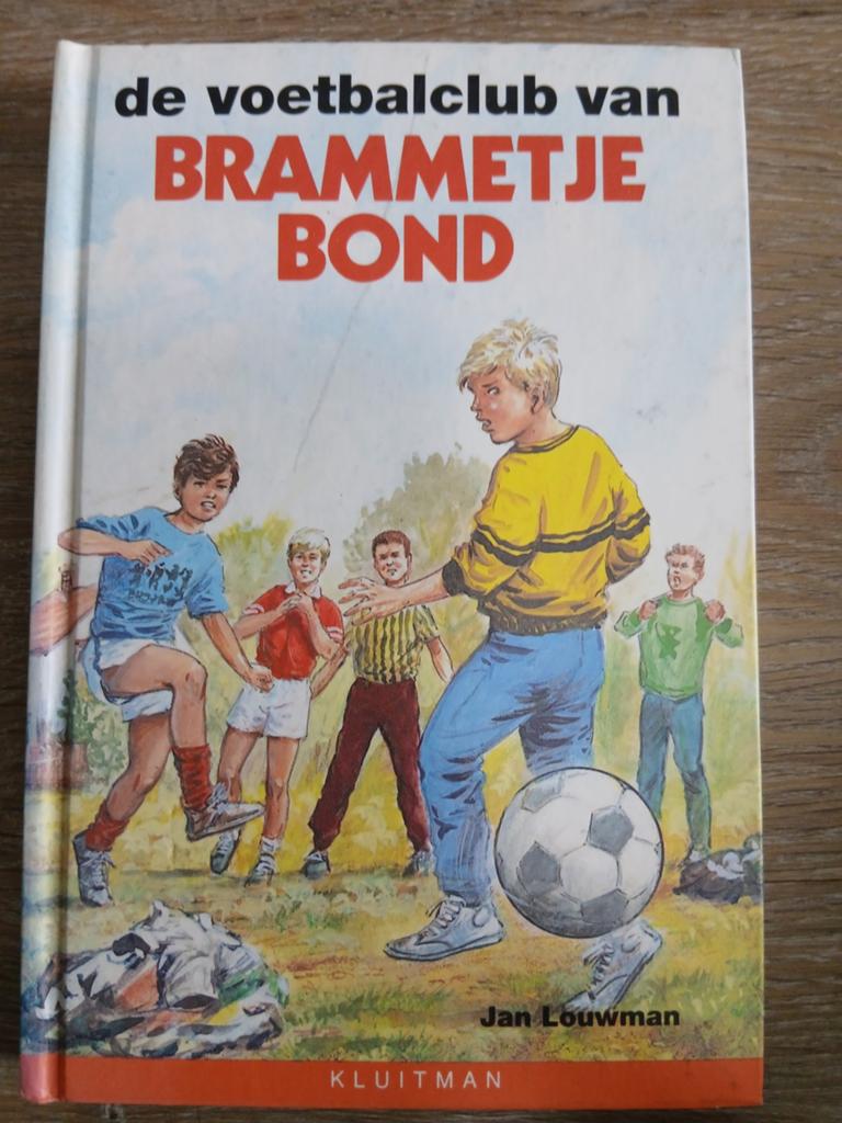 J. Louwman - De voetbalclub van Brammetje Bond, Boeken, Ophalen of Verzenden, Gelezen, J. Louwman