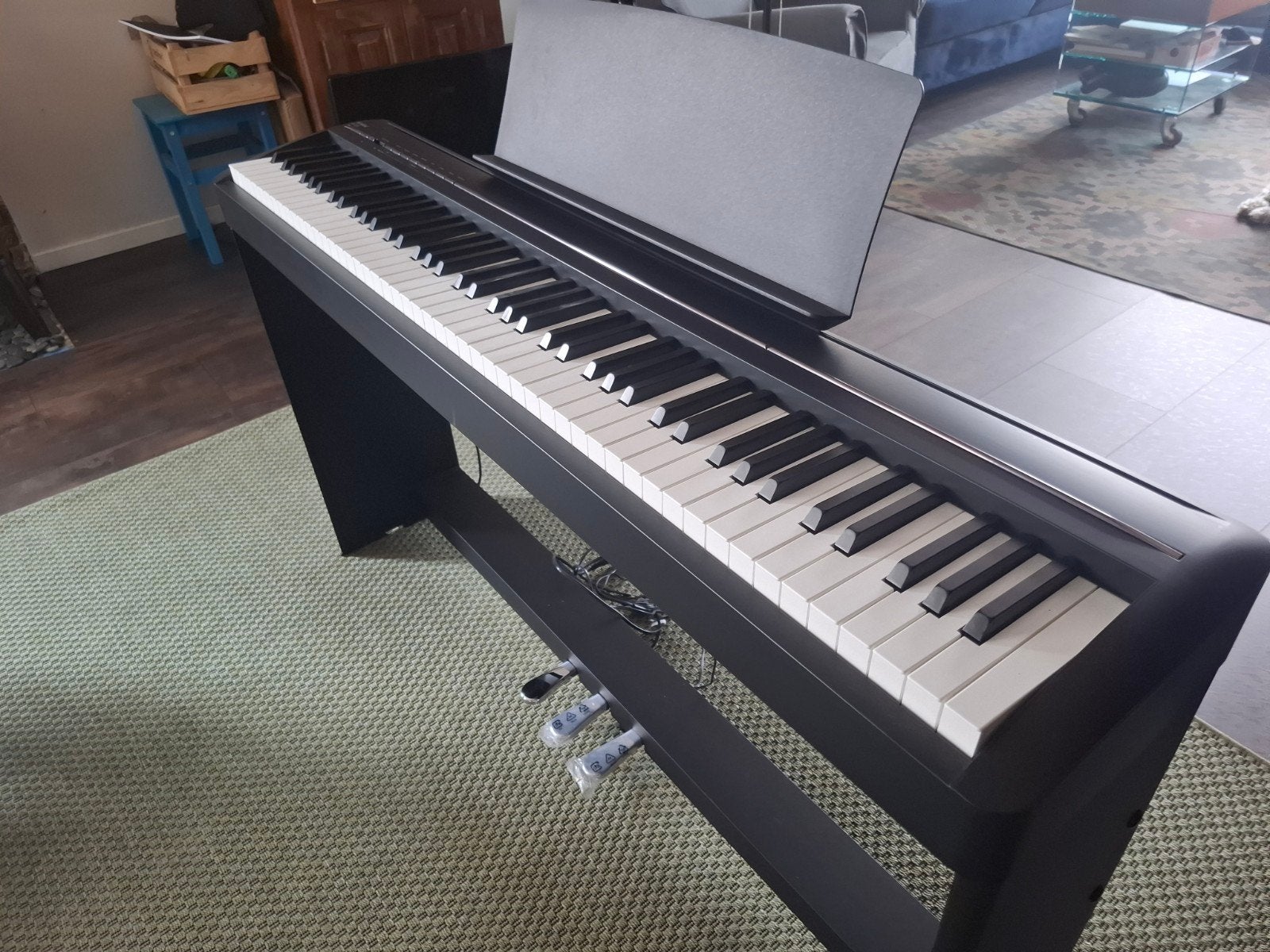 Kawai ES 120, Ophalen, Zo goed als nieuw, Zwart