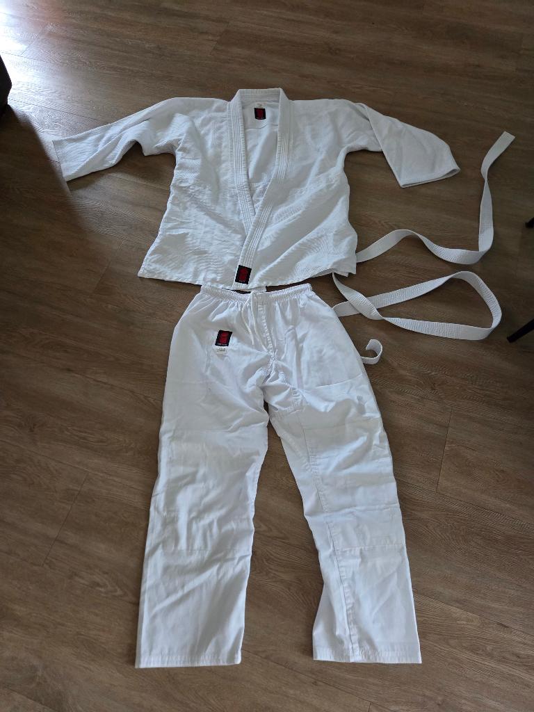 Judopak, Judo, Vechtsportpak, Zo goed als nieuw, Maat M
