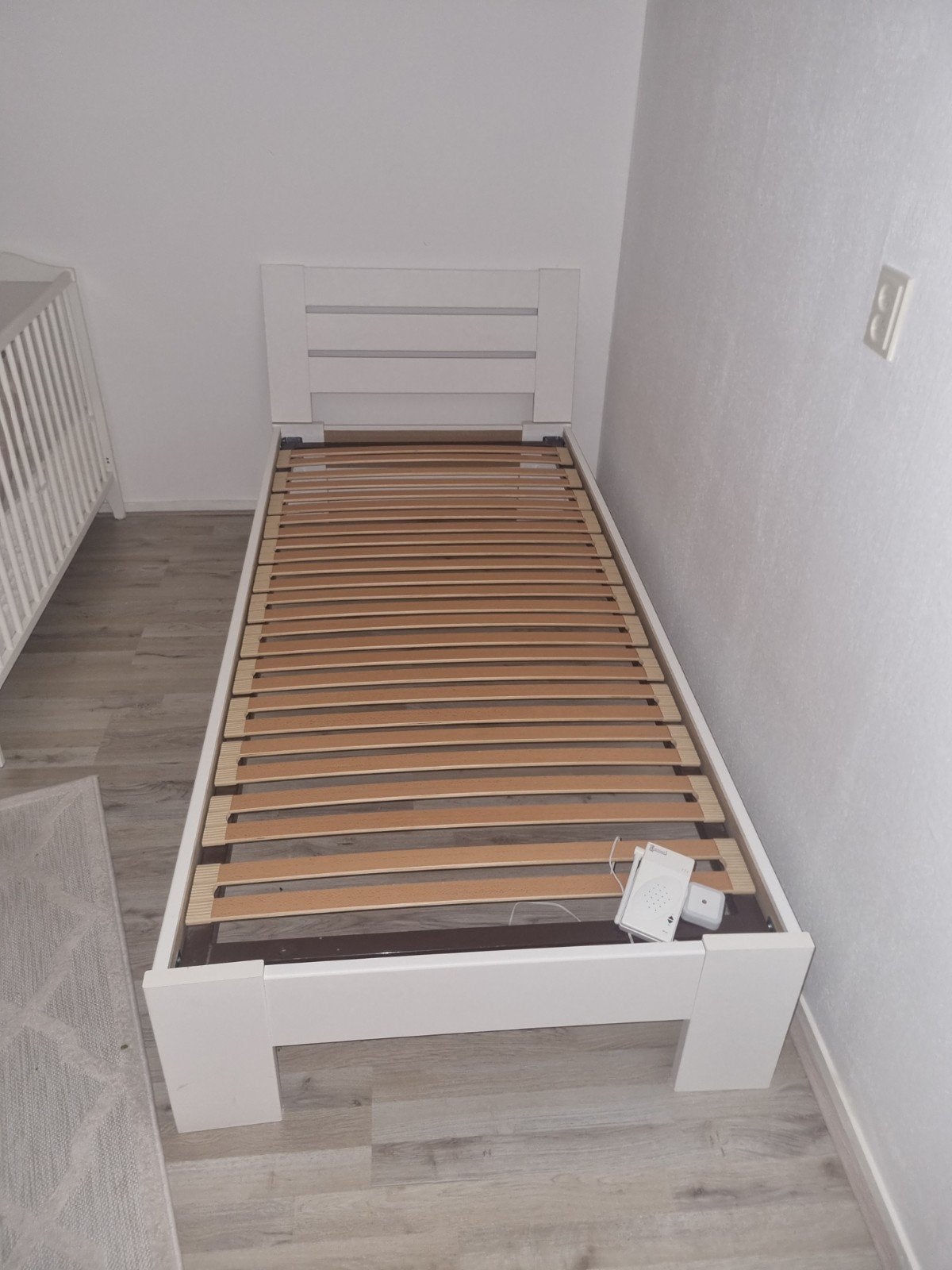 een eenpersoonsbed, Ophalen, 85 tot 100 cm, Zo goed als nieuw, Lattenbodem