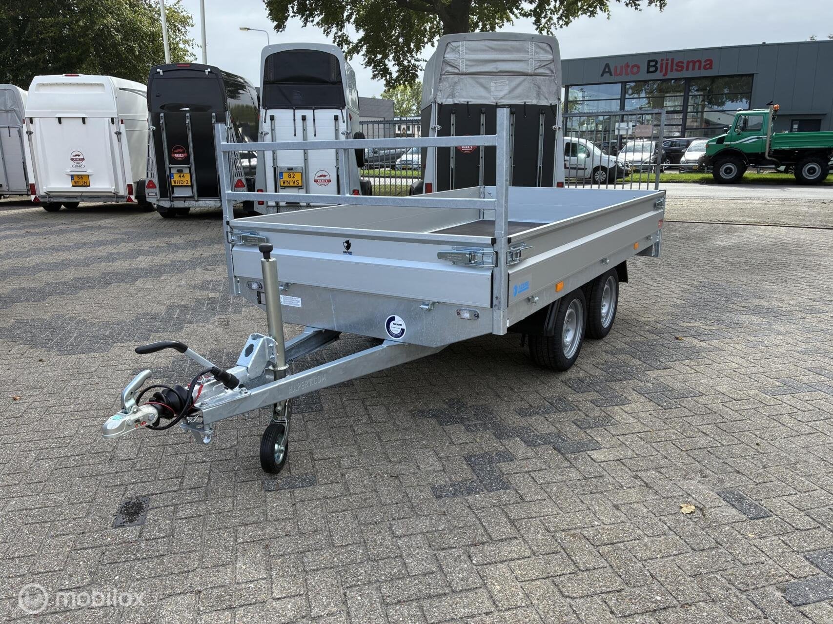 Uit voorraad leverbaar Hapert Azure plateauwagen 305x160cm, Gebruikt