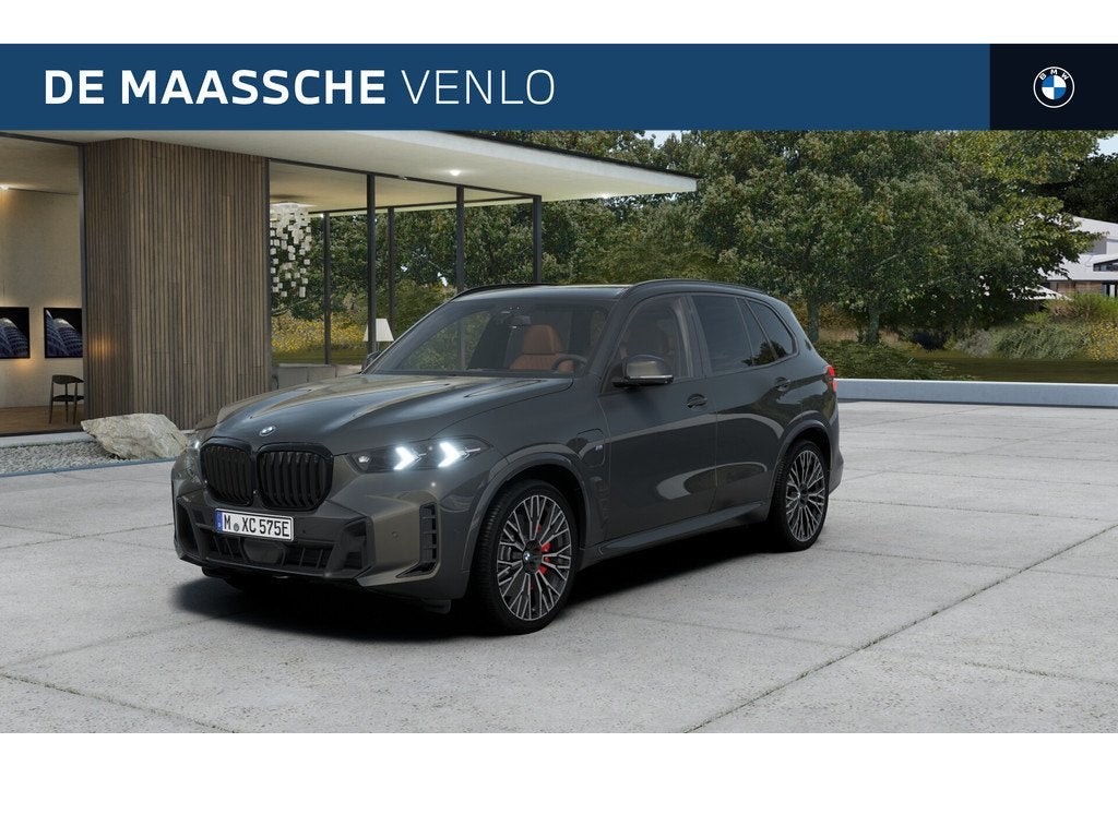 BMW X5 xDrive50e M Sport Automaat / Panoramadak Sky Lounge /