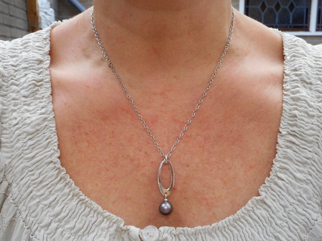 Zilveren ketting met hanger met parel nr.406, Met hanger, Verzenden, Zo goed als nieuw, Zilver
