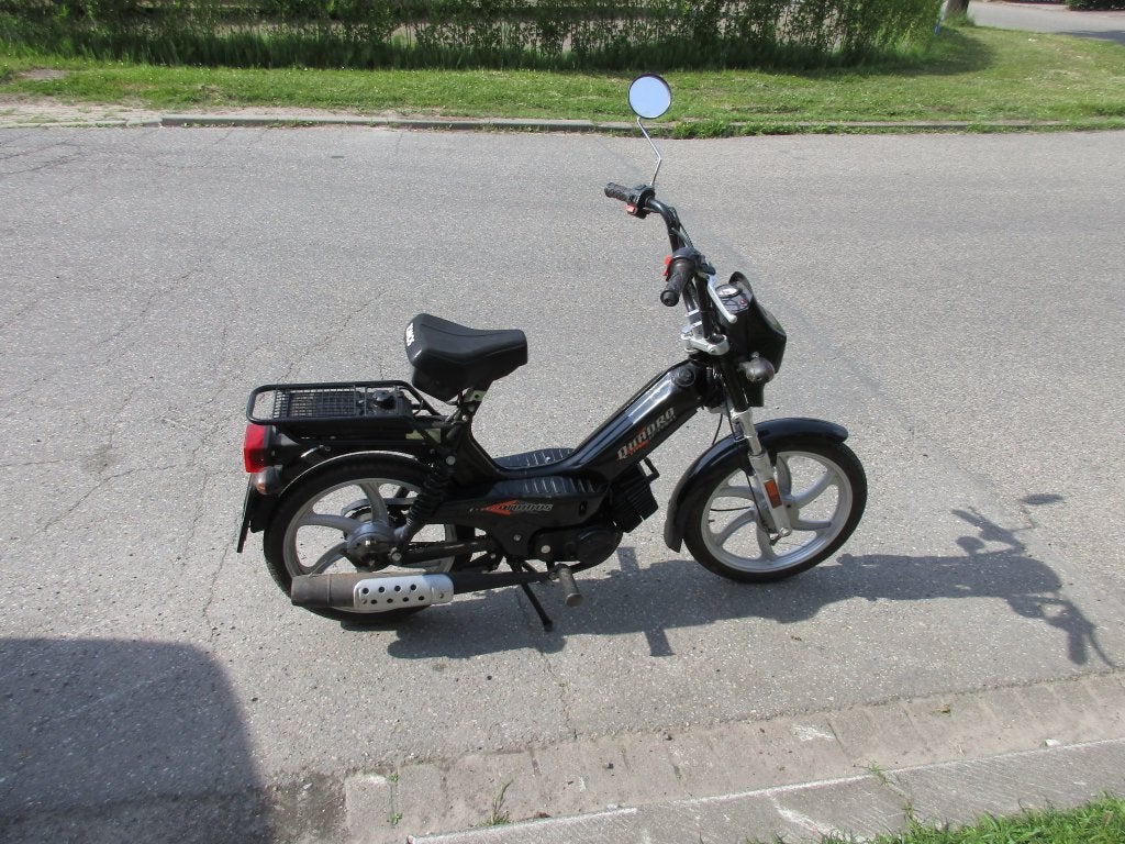 Tomos Brommer A3 met wat werk, Fietsen en Brommers, Brommers | Tomos, Gebruikt, Onbekend, 0 versnellingen, Huigvermeulen48@gmail.com