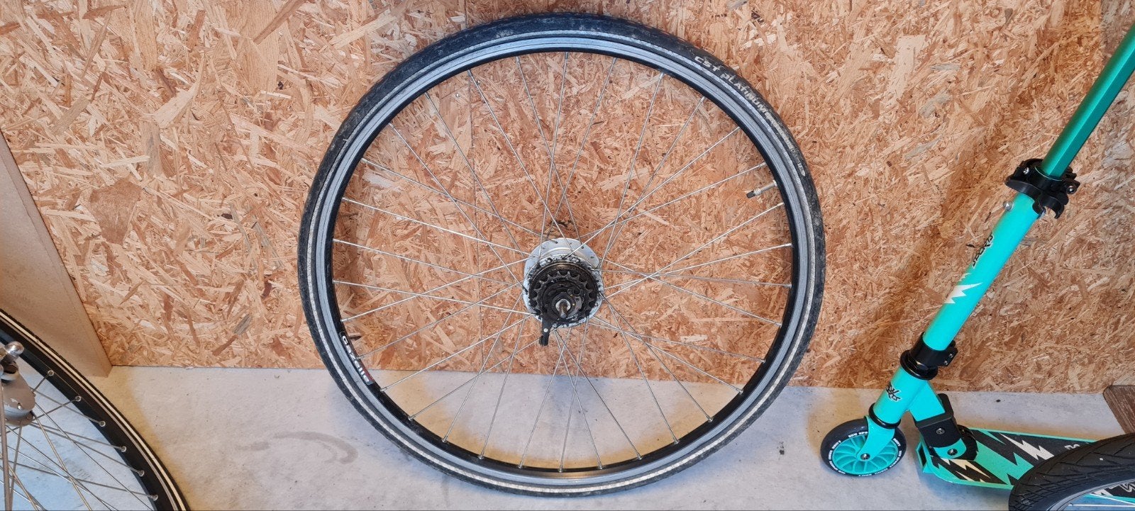 Gazelle fiets achterwiel 28 inch, Ophalen of Verzenden, Nieuw