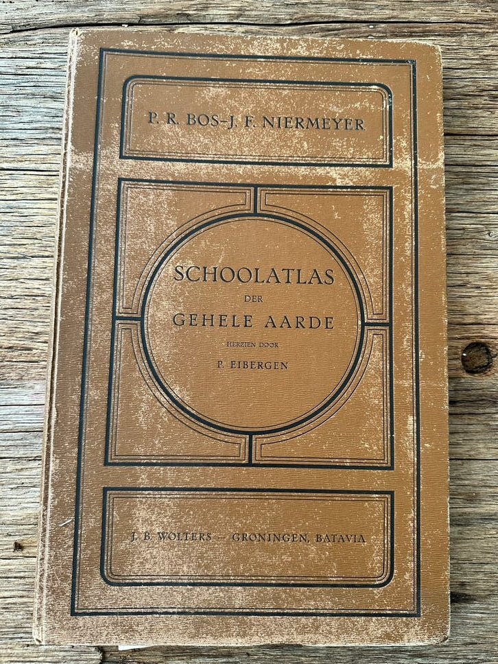 Bos-Niermeyer Schoolatlas Der Gehele Aarde 1940, Gelezen, Bosatlas, Ophalen of Verzenden, 1800 tot 2000