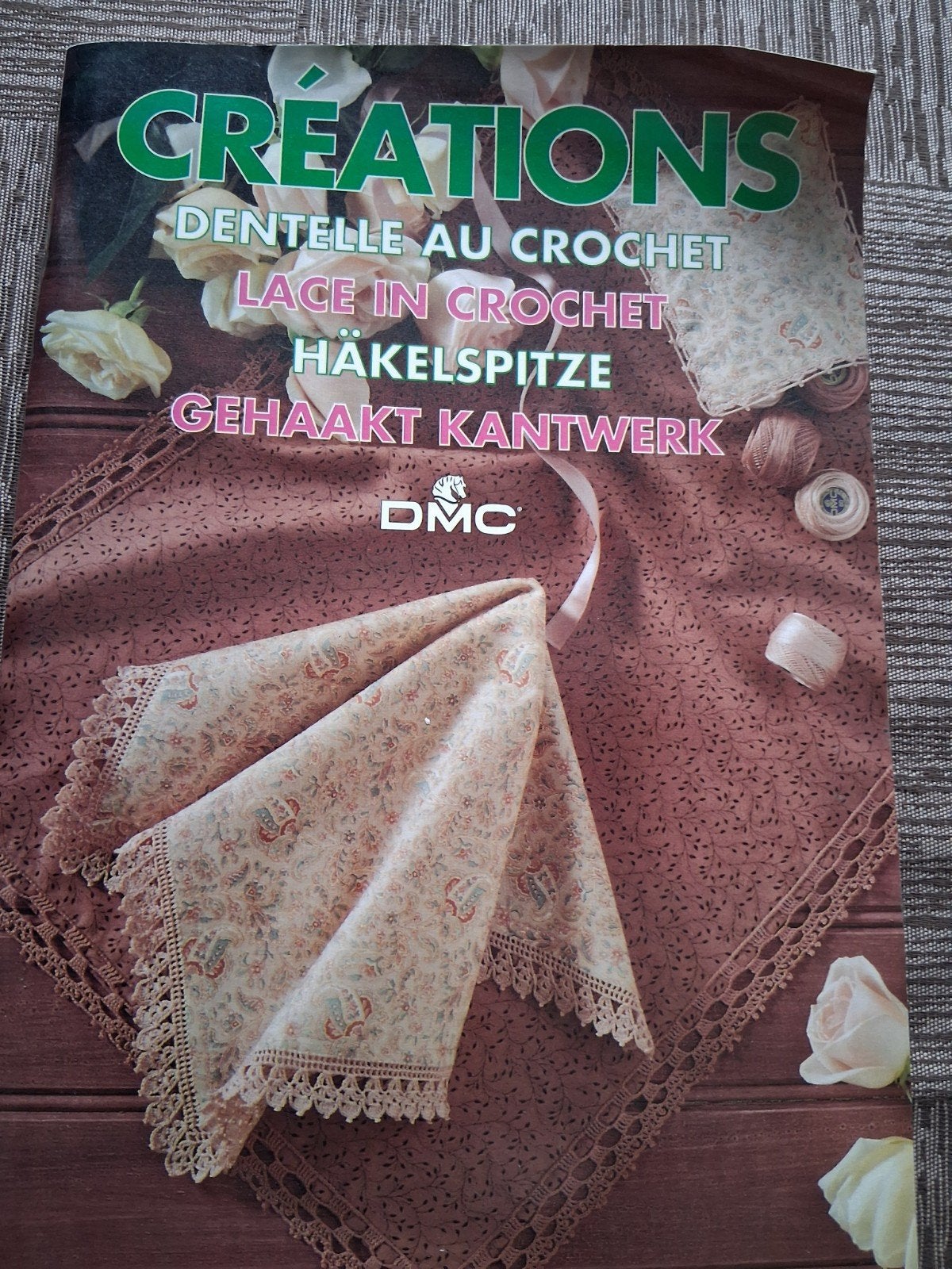 Gehaakt kantwerk DMC, Ophalen of Verzenden, Nieuw, Haken, Patroon of Boek