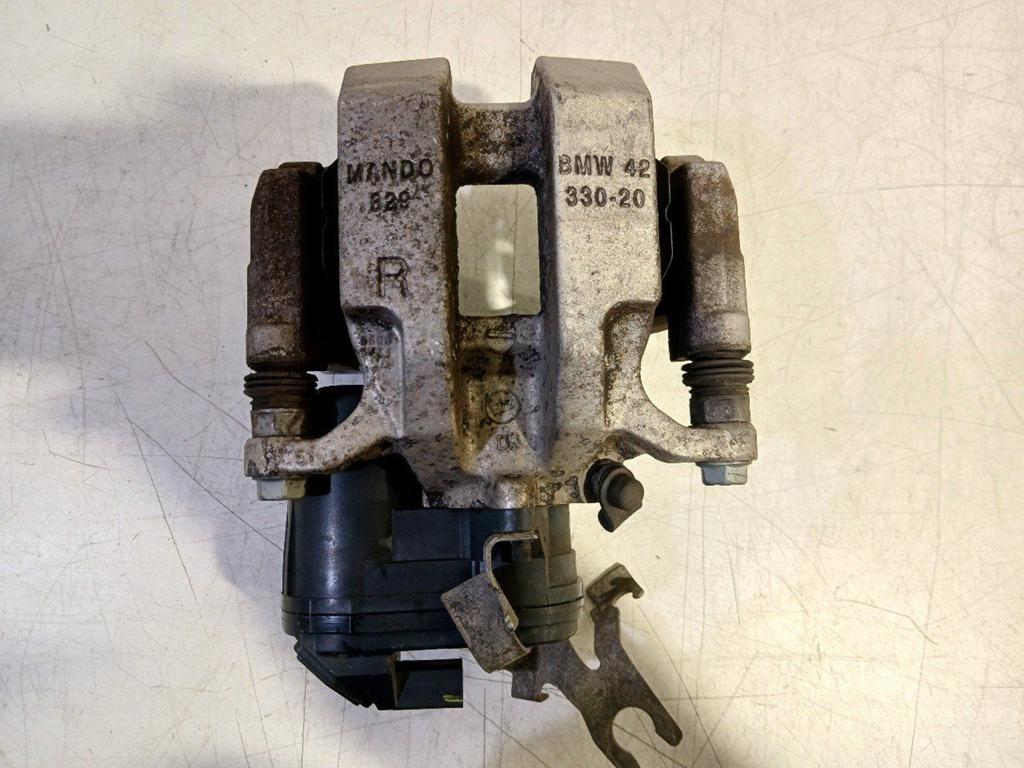 Remklauw rechts achter BMW 3 serie, Auto-onderdelen, Onderdelen@venauto.nl, Van der Ven Autorecycling B.V., Gebruikt, Ettenseweg 76, 4706 PB Roosendaal, The Netherlands