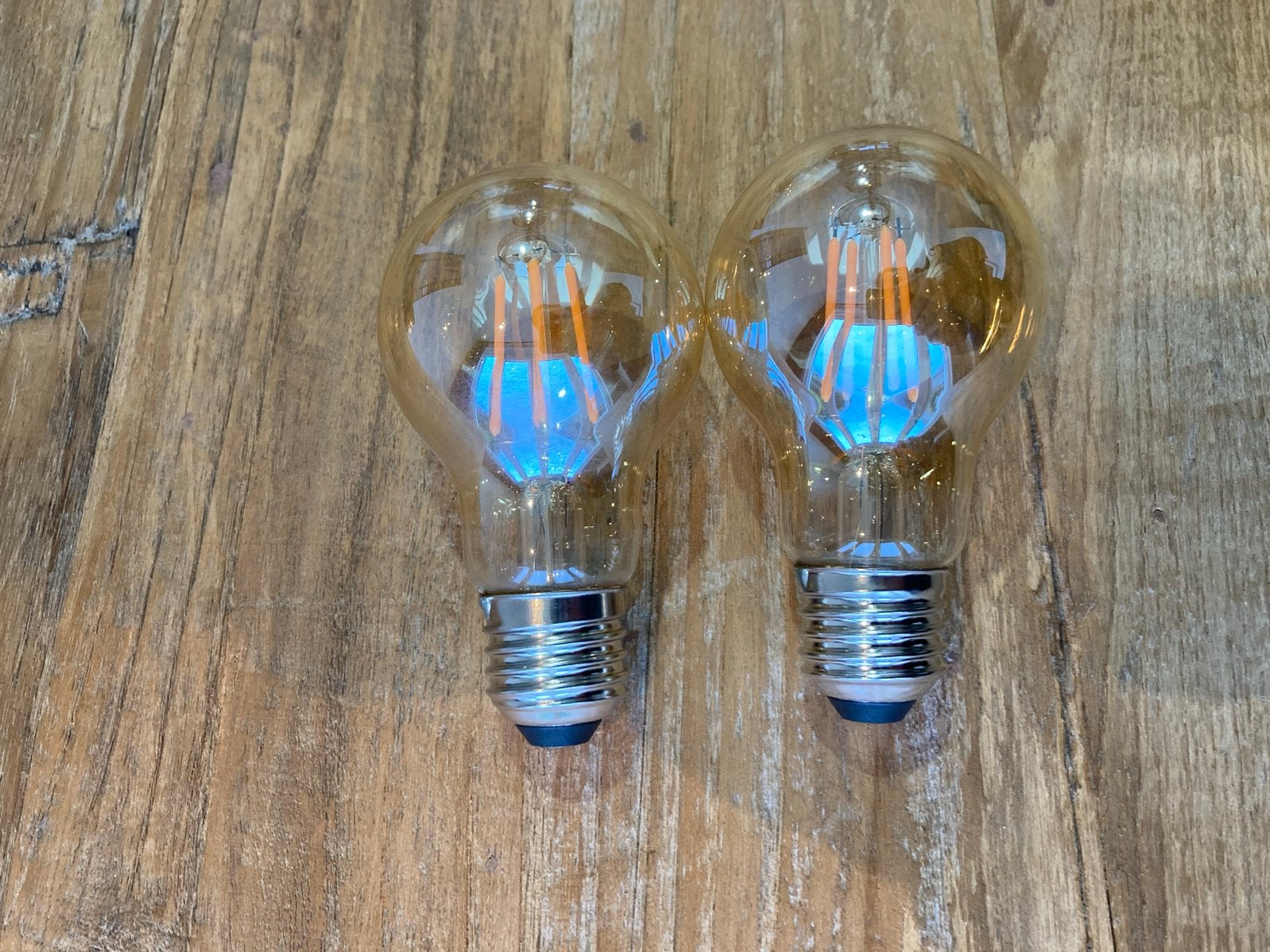 2x Sencys LED lamp E27 4W 2200K Dimbaar, Led-lamp, Segula, Dimbaar, Zo goed als nieuw