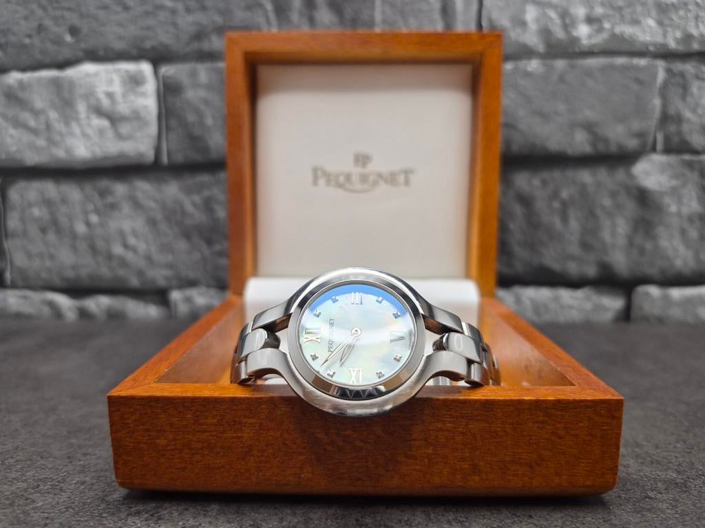 Pequignet Trocadero 32mm Diamant MOP dial, Overige merken, Staal, Staal, Polshorloge