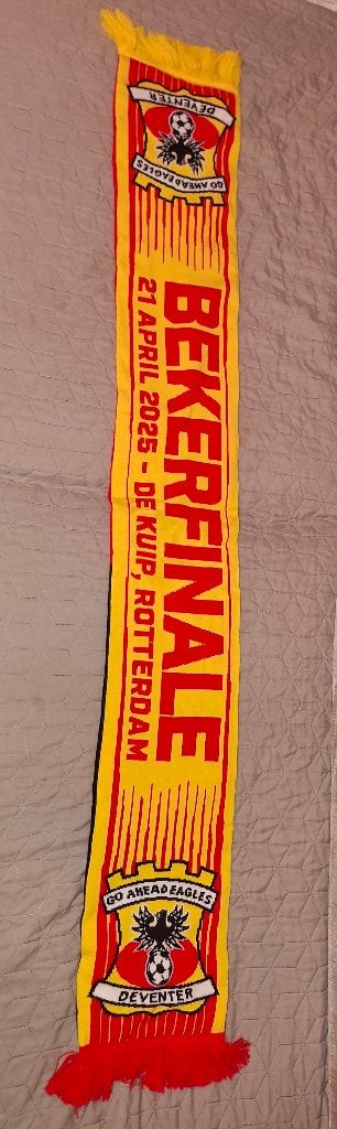 Collectors item Go ahead eagles vs AZ sjaal 2025, Ophalen of Verzenden, Nieuw, Overige binnenlandse clubs, Vaantje of Sjaal