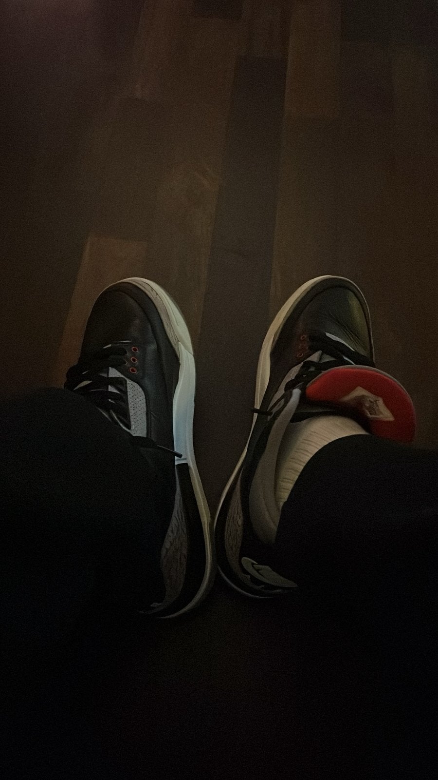 Air jordan 3 black cement reimagined, Zwart, Ophalen of Verzenden, Sneakers of Gympen, Zo goed als nieuw