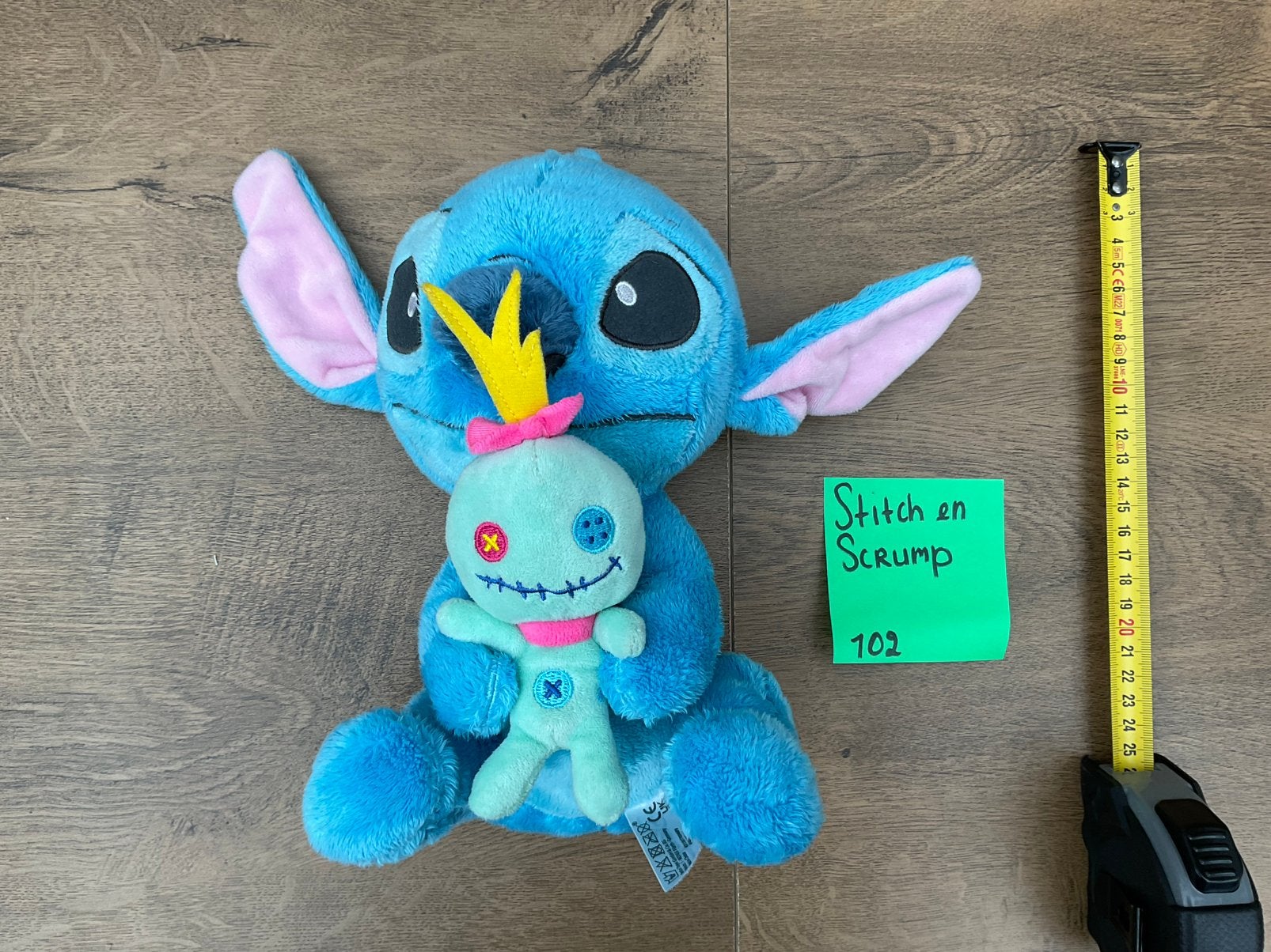 Nieuwe Disney Stitch knuffel met Scrump van Lilo & Stitch, Verzamelen, Ophalen, Overige figuren, Nieuw, Knuffel