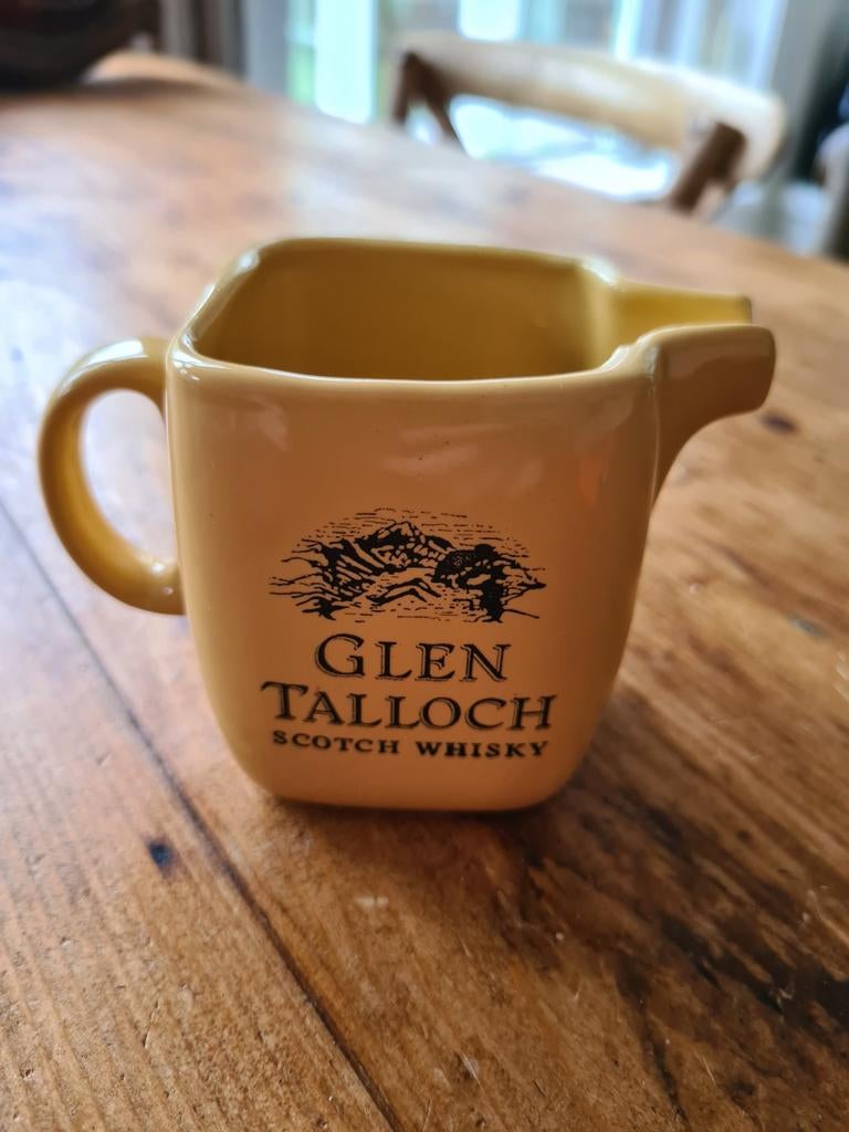 Glen Talloch Scotch Whiskey, kleine waterkan., Ophalen of Verzenden, Glas, Overige stijlen