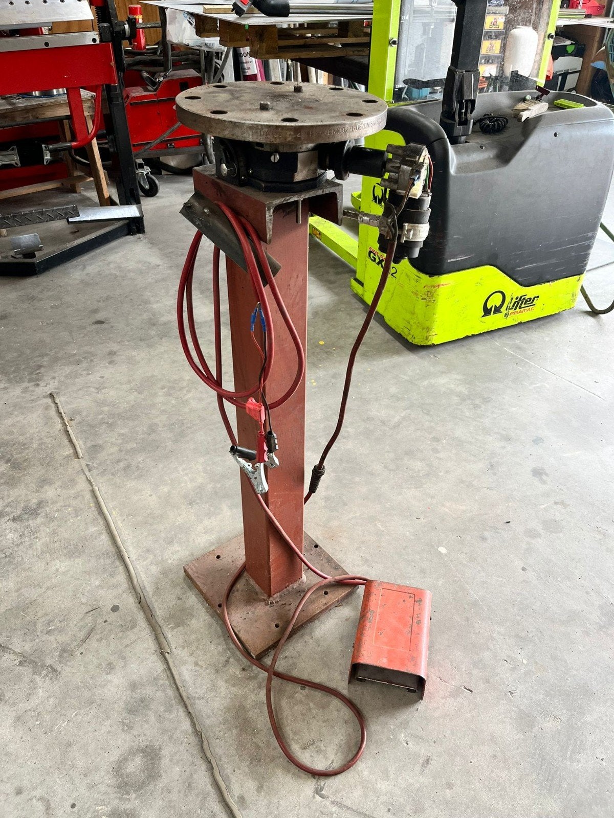 LASMANIPULATOR MET VOETPEDAAL 12 VOLT, Doe-het-zelf en Verbouw, Gereedschap | Lasapparaten, Ophalen, 250 ampère of meer, Overige typen