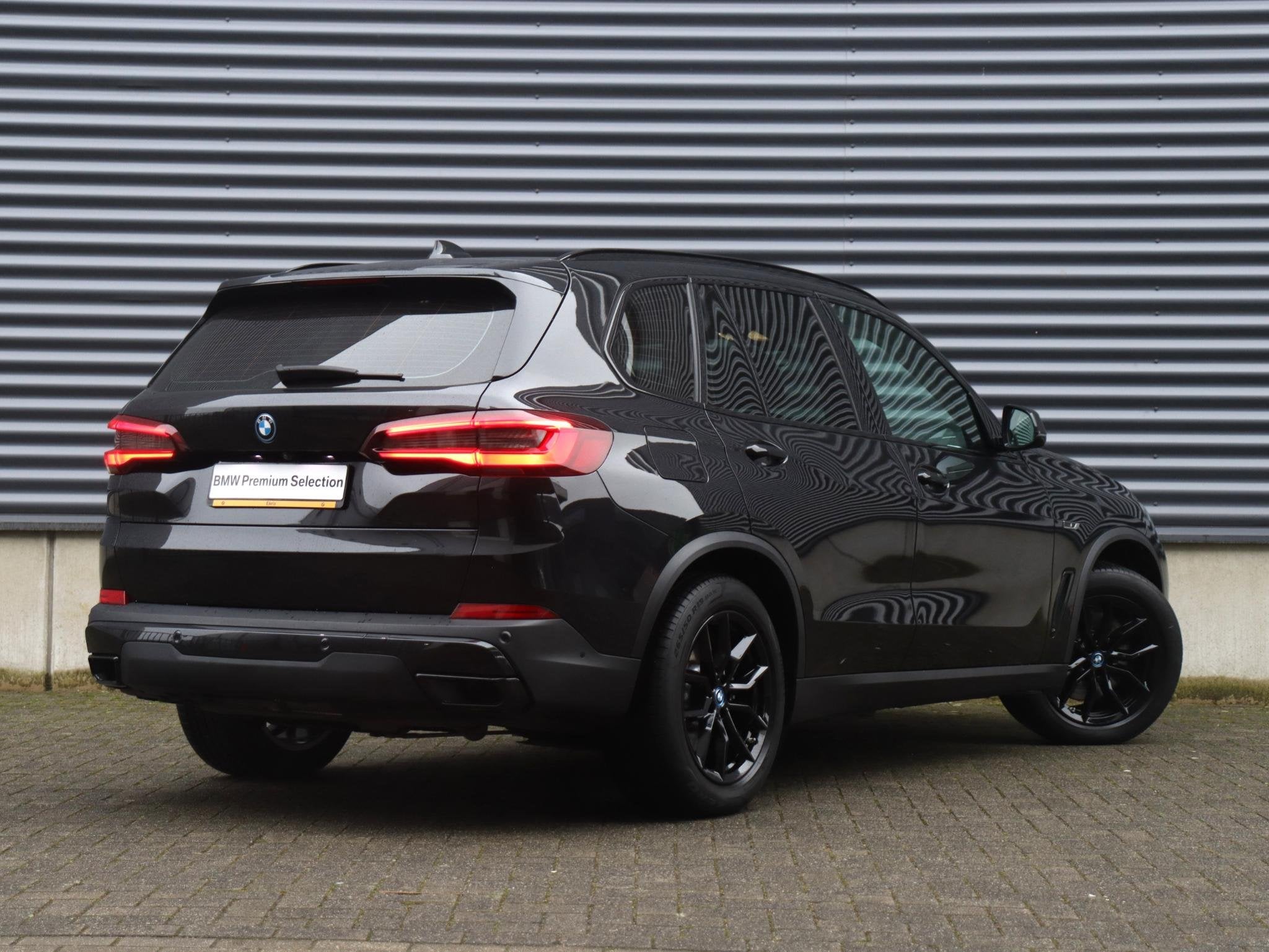 BMW X5 xDrive45e | High Executive | Panodak | Adaptive Cruis, Stof, Gebruikt, 394 pk, Met garantie (alle)